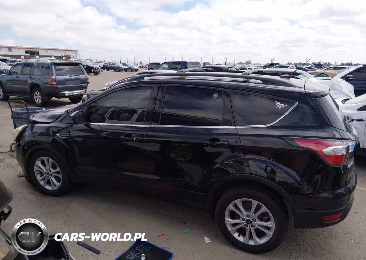 2017 Ford Escape Se VIN:1FMCU9GD2HUB26830 - 15