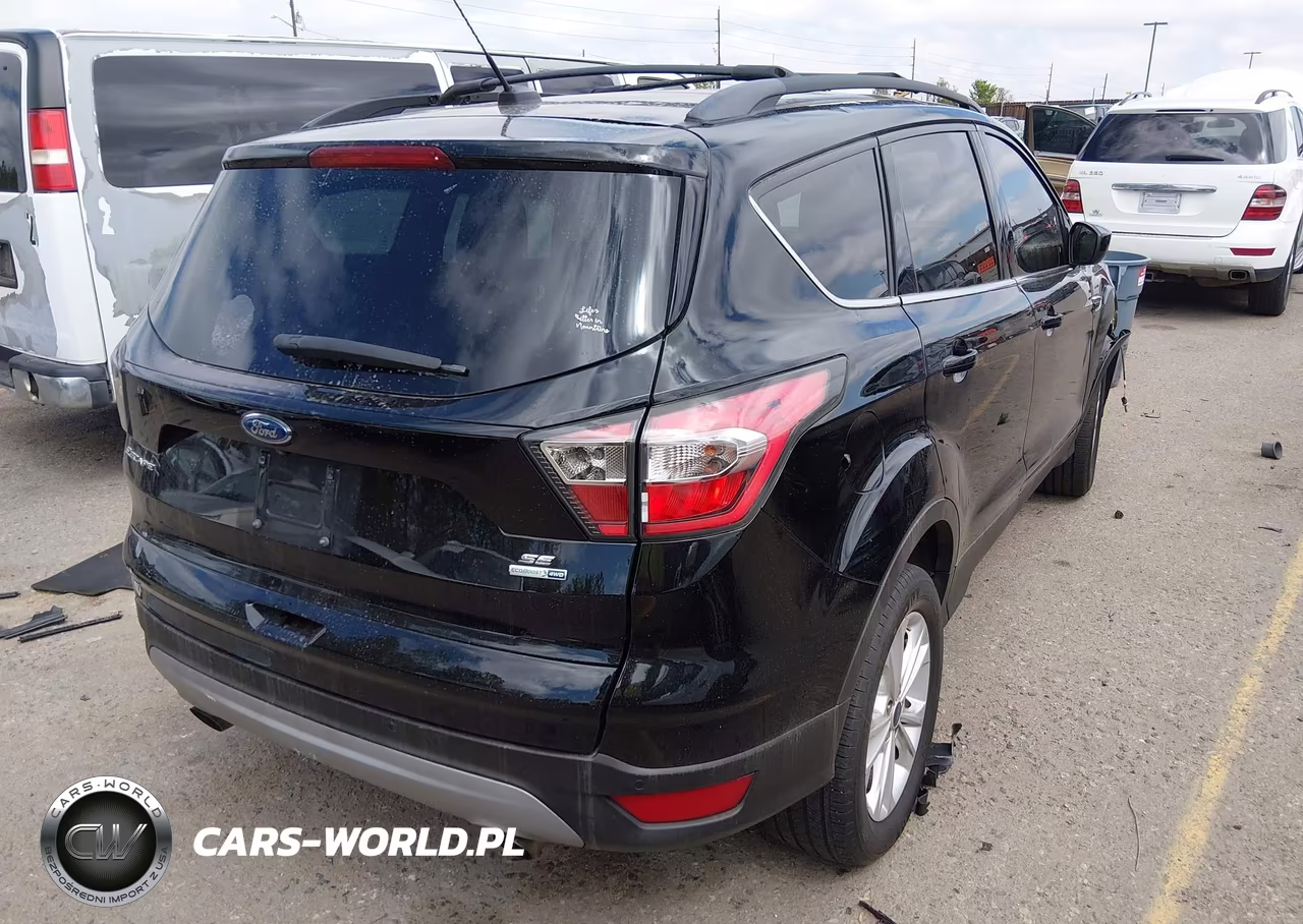 2017 Ford Escape Se VIN:1FMCU9GD2HUB26830 - 4