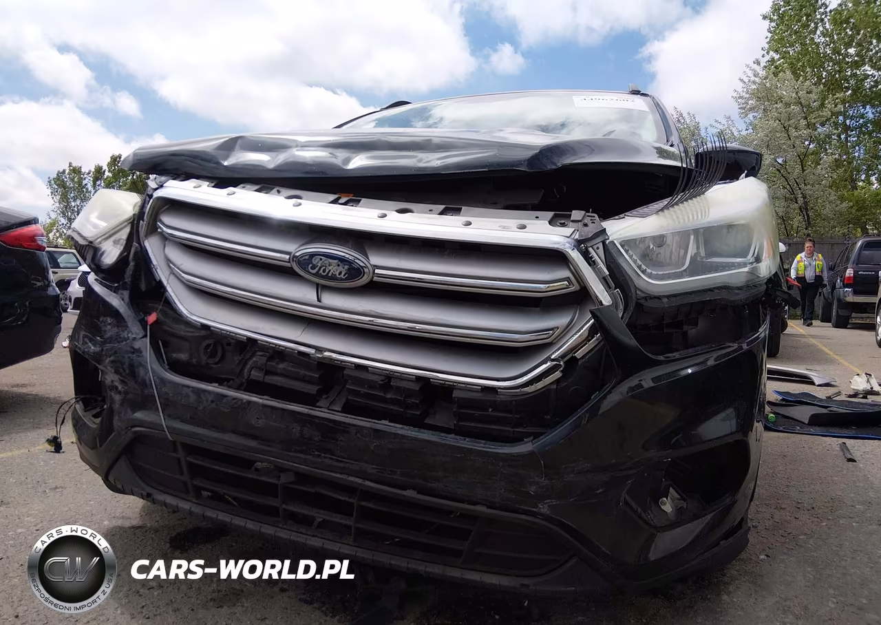 2017 Ford Escape Se VIN:1FMCU9GD2HUB26830 - 6