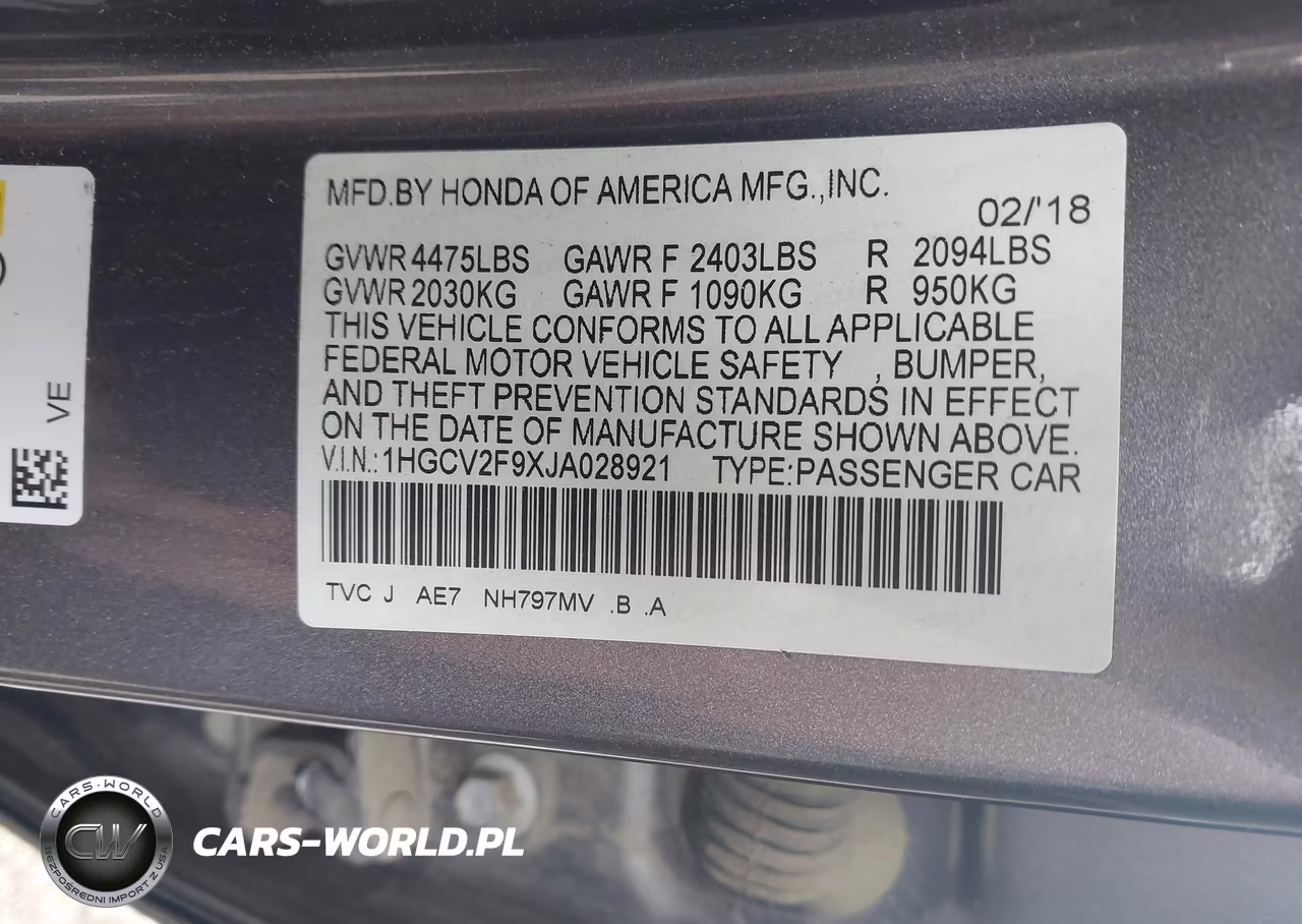 2018 Honda Accord Touring 2.0T VIN:1HGCV2F9XJA028921 - 9