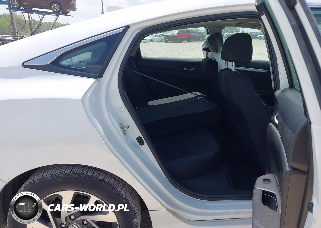 2018 Honda Civic Ex VIN:19XFC2F78JE035587 - 8