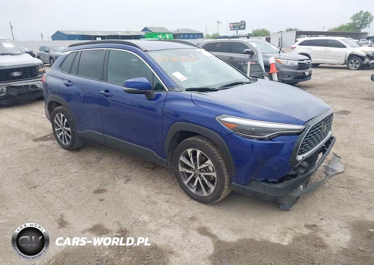 2023 Toyota Corolla Cross Xle – zdjęcie 1 z 16