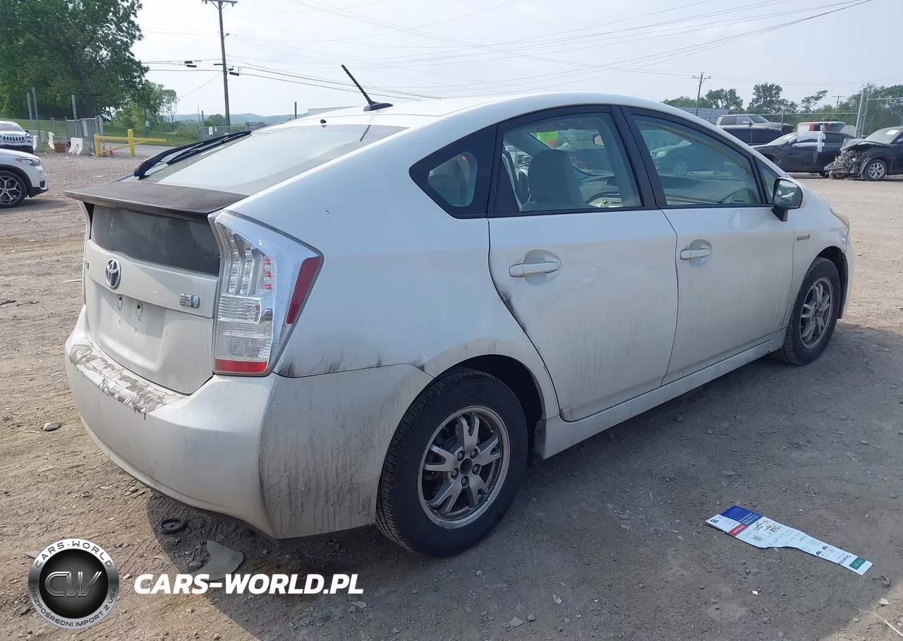 2010 Toyota Prius Ii VIN:JTDKN3DU1A0040694 - 4