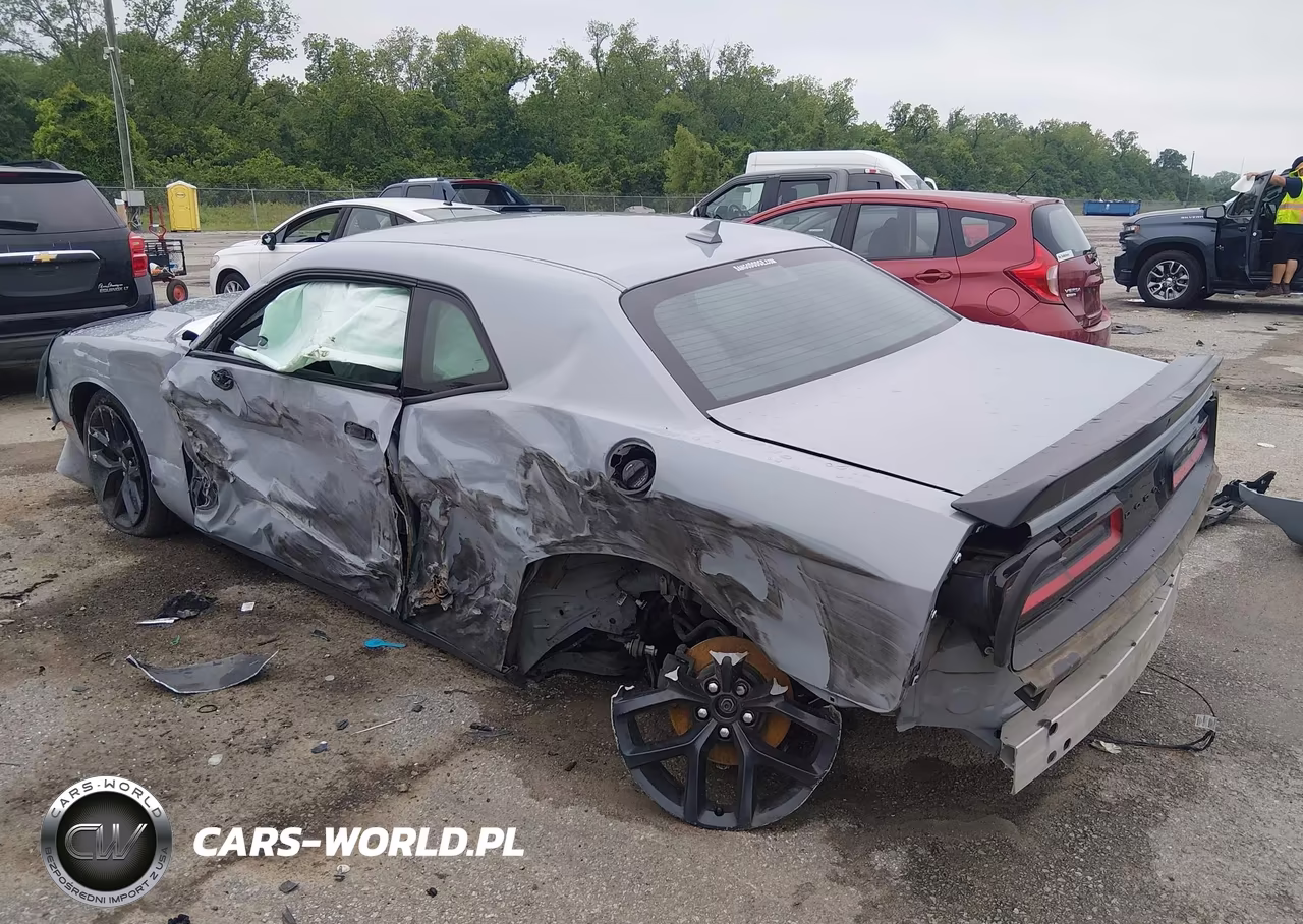 2020 Dodge Challenger Sxt VIN:2C3CDZAG7LH202310 - 3