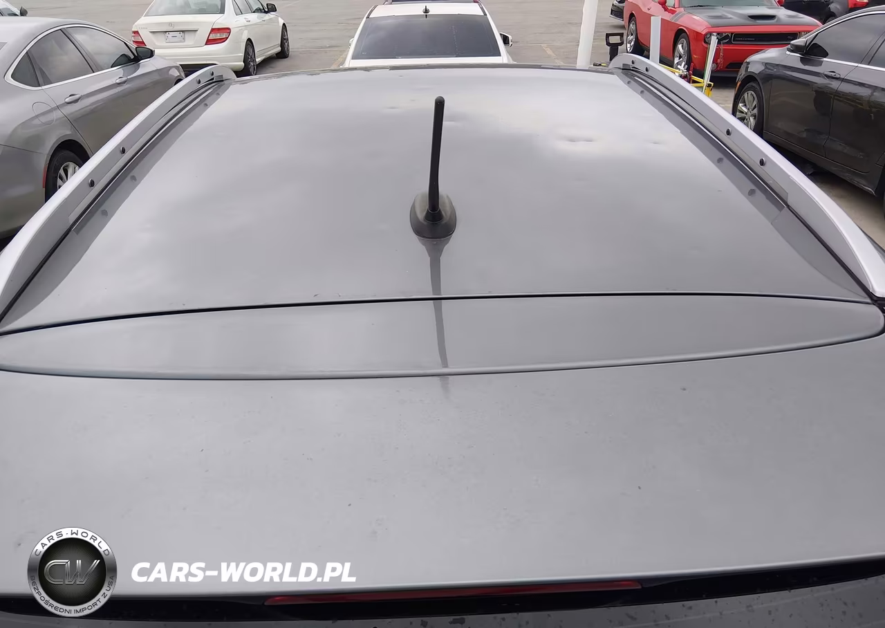 2018 Nissan Rogue Sport Sl VIN:JN1BJ1CP2JW158197 - 17