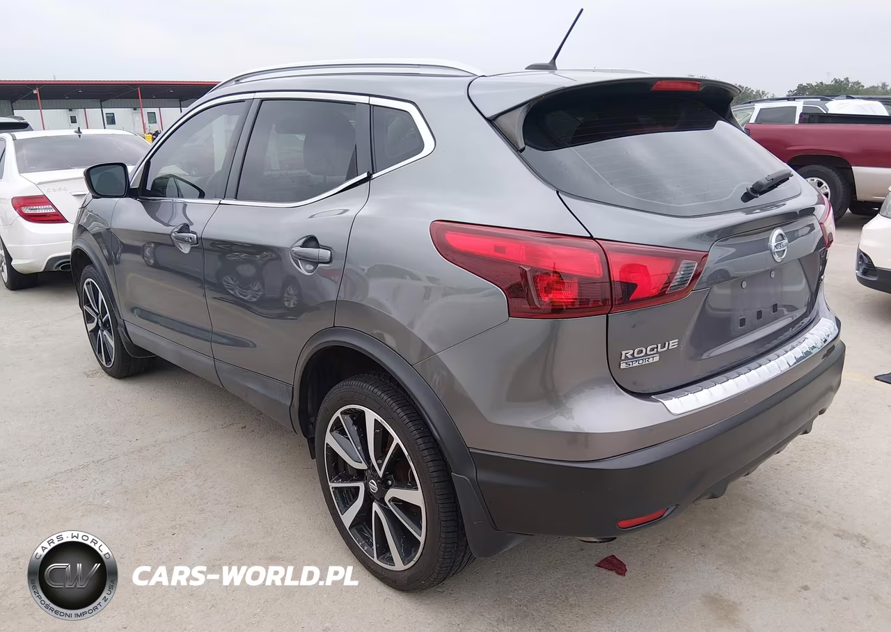 2018 Nissan Rogue Sport Sl VIN:JN1BJ1CP2JW158197 - 3