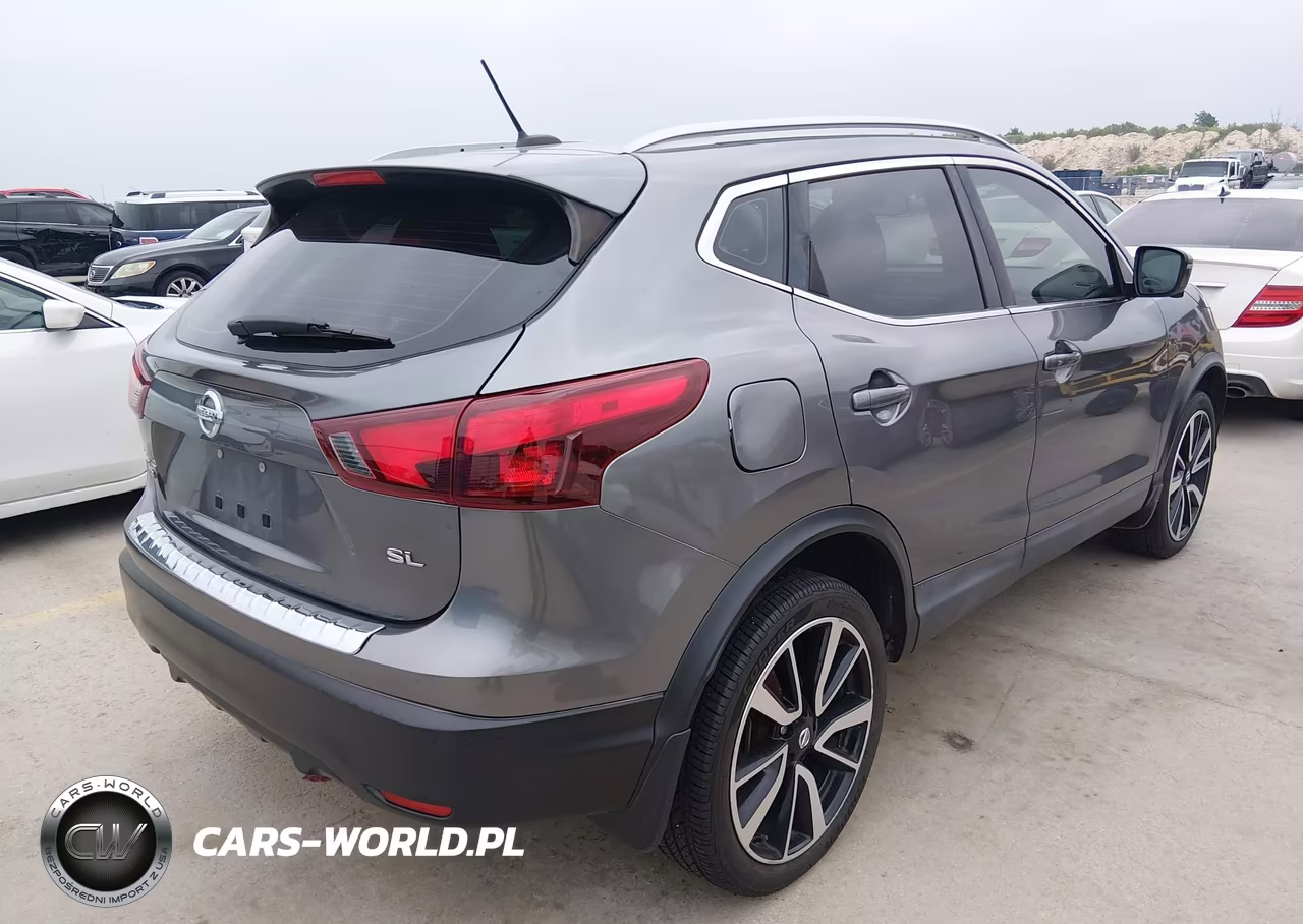 2018 Nissan Rogue Sport Sl VIN:JN1BJ1CP2JW158197 - 4
