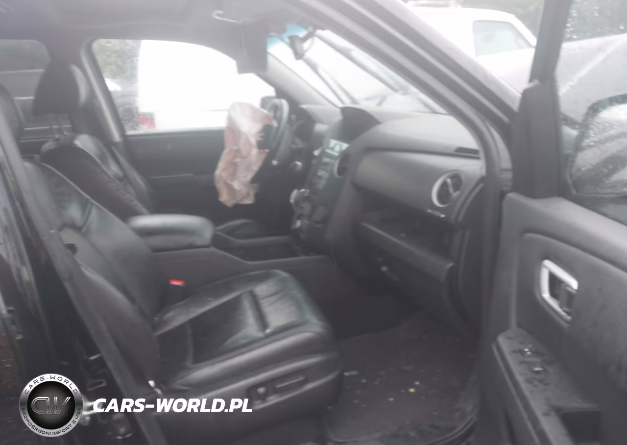 2011 Honda Pilot Touring VIN:5FNYF3H98BB030714 - 5