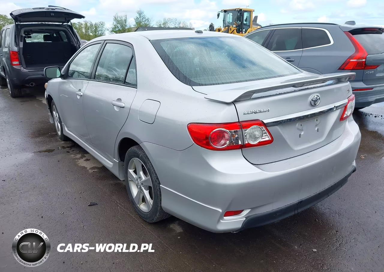 2012 Toyota Corolla S VIN:2T1BU4EE9CC884345 - 3