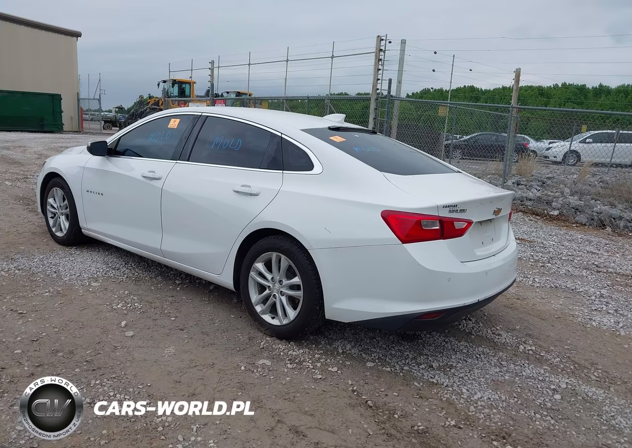 2018 Chevrolet Malibu Lt VIN:1G1ZD5ST3JF188052 - 3