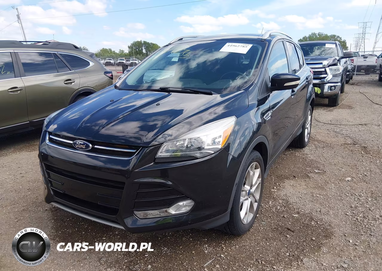 2015 Ford Escape Titanium VIN:1FMCU9J92FUC02810 - 2