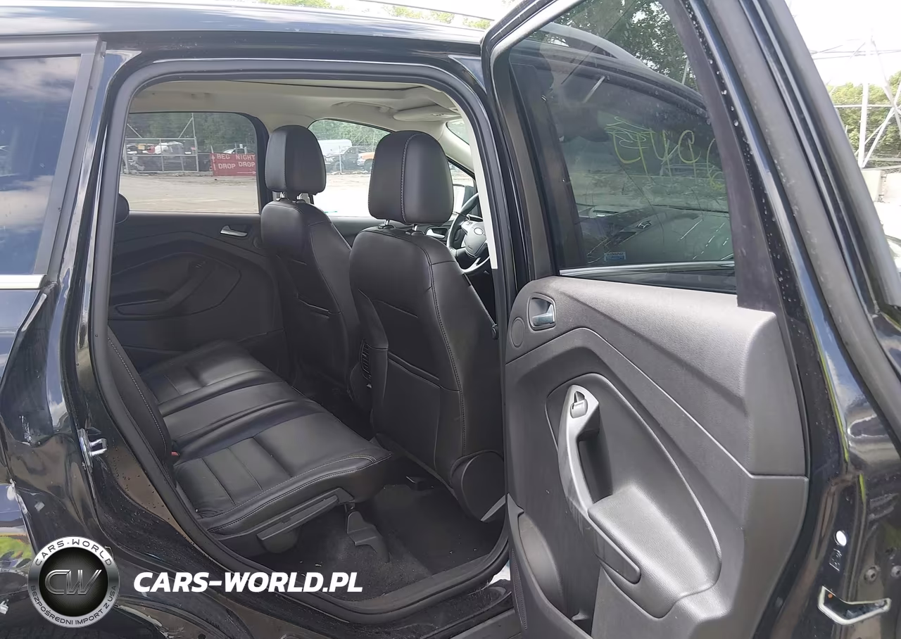 2015 Ford Escape Titanium VIN:1FMCU9J92FUC02810 - 8