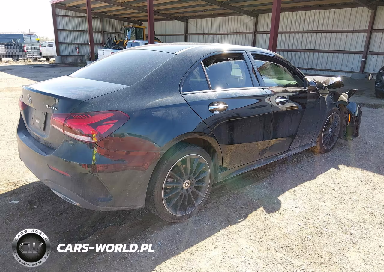 2022 Mercedes-Benz A 220 4Matic VIN:W1K3G4FB0NJ370137 - 4