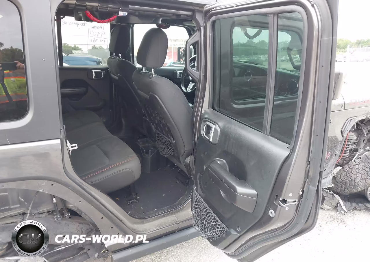 2019 Jeep Wrangler Unlimited Rubicon 4X4 VIN:1C4HJXFN3KW544696 - 8