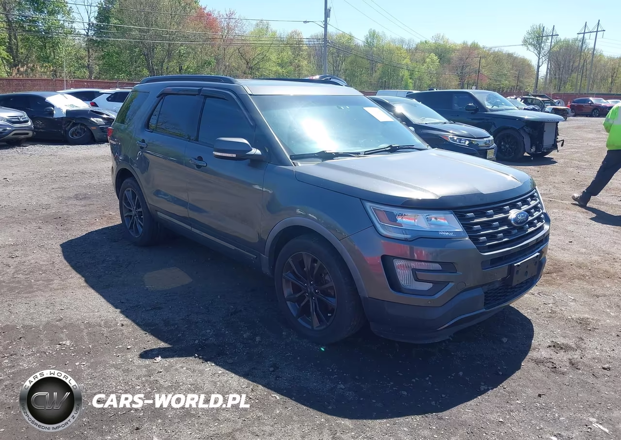 2017 Ford Explorer Xlt – zdjęcie 1 z 17