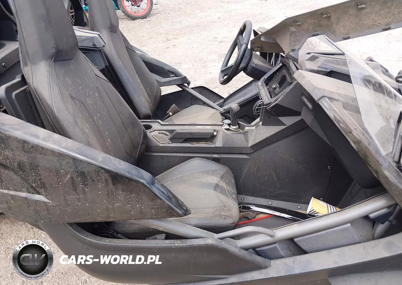 2018 Polaris Slingshot VIN:57XAASFA3J8125369 - 5