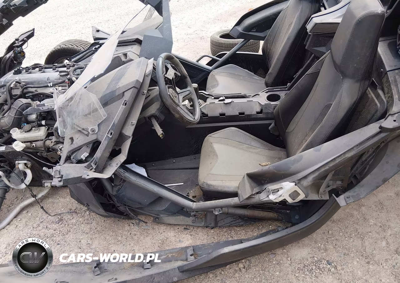 2018 Polaris Slingshot VIN:57XAASFA3J8125369 - 6