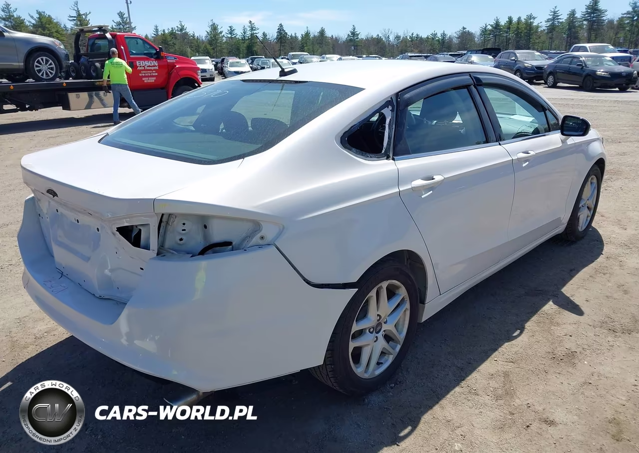 2015 Ford Fusion Se VIN:3FA6P0HD0FR240967 - 4