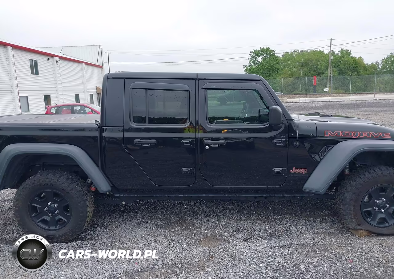 2020 Jeep Gladiator Mojave 4X4 VIN:1C6JJTEG2LL207153 - 13