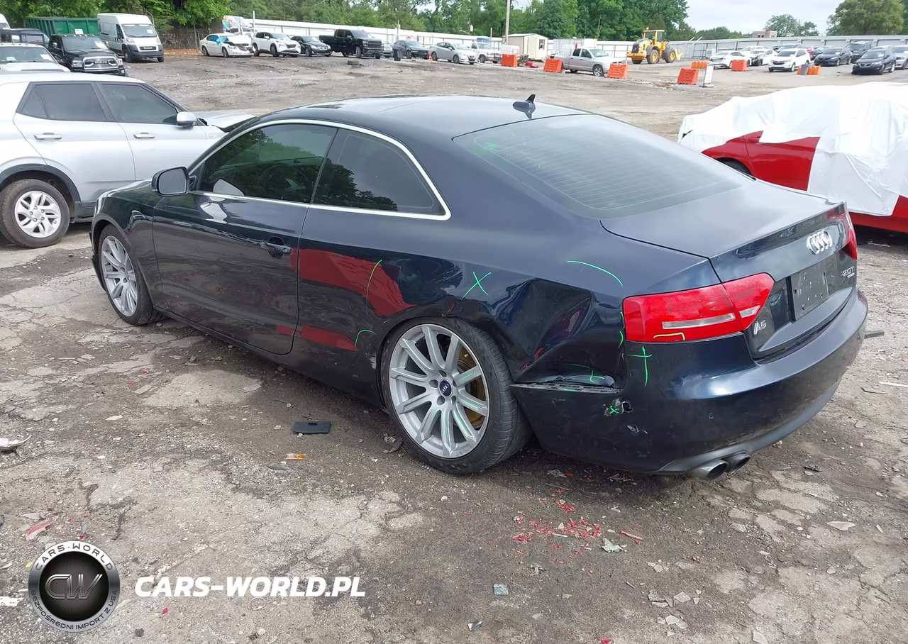 2011 Audi A5 2.0T Premium VIN:WAURFAFR3BA025745 - 3