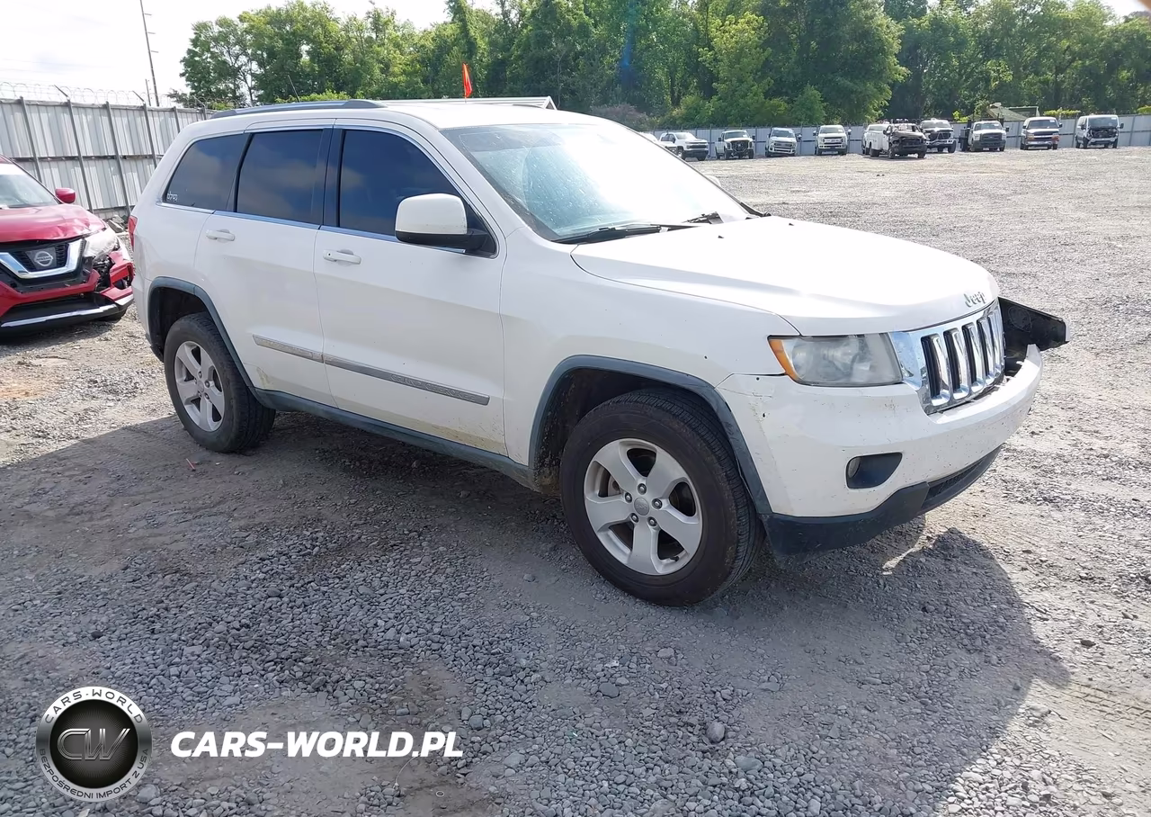 2012 Jeep Grand Cherokee Laredo – zdjęcie 1 z 17