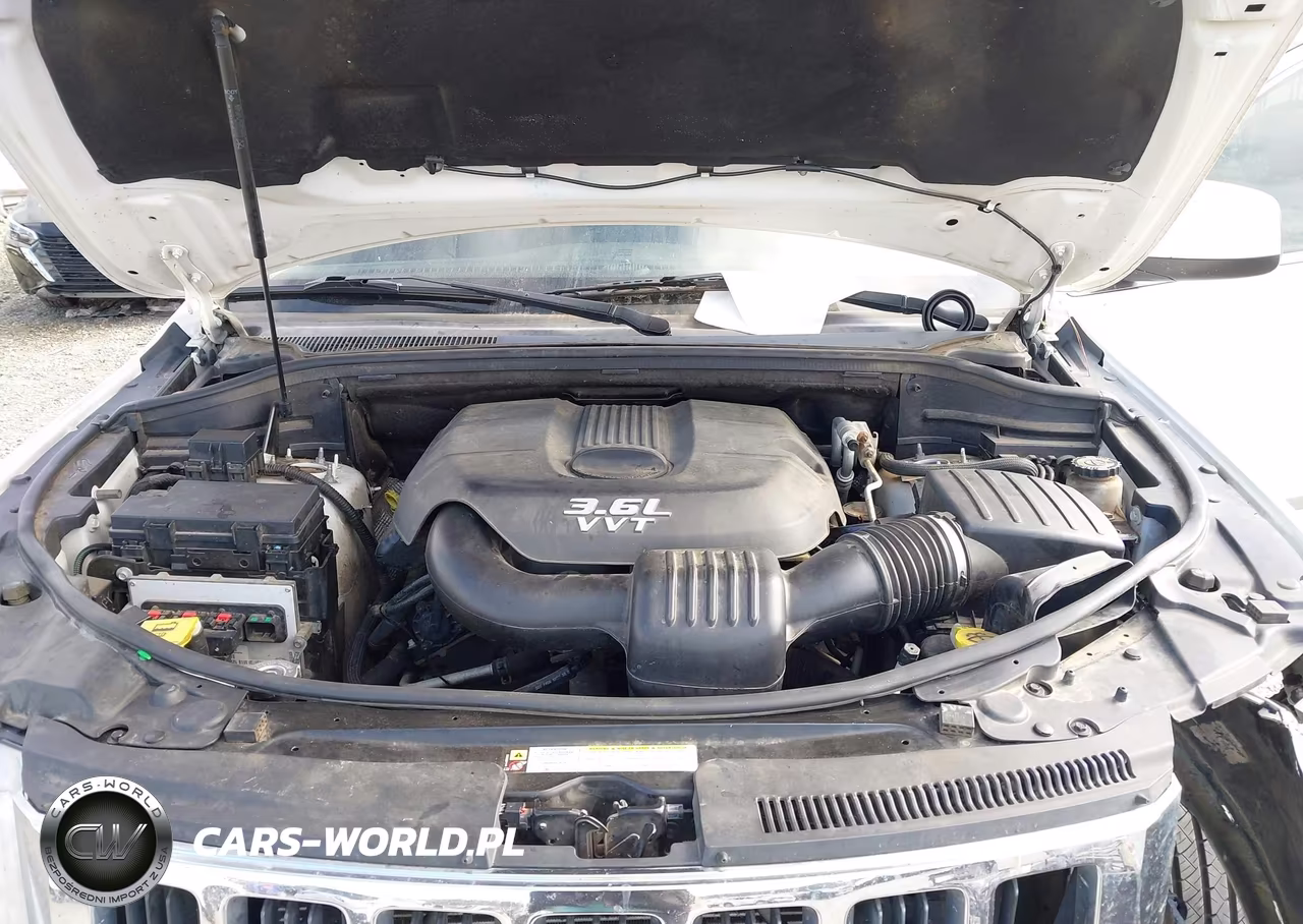 2012 Jeep Grand Cherokee Laredo VIN:1C4RJEAG1CC201938 - 10