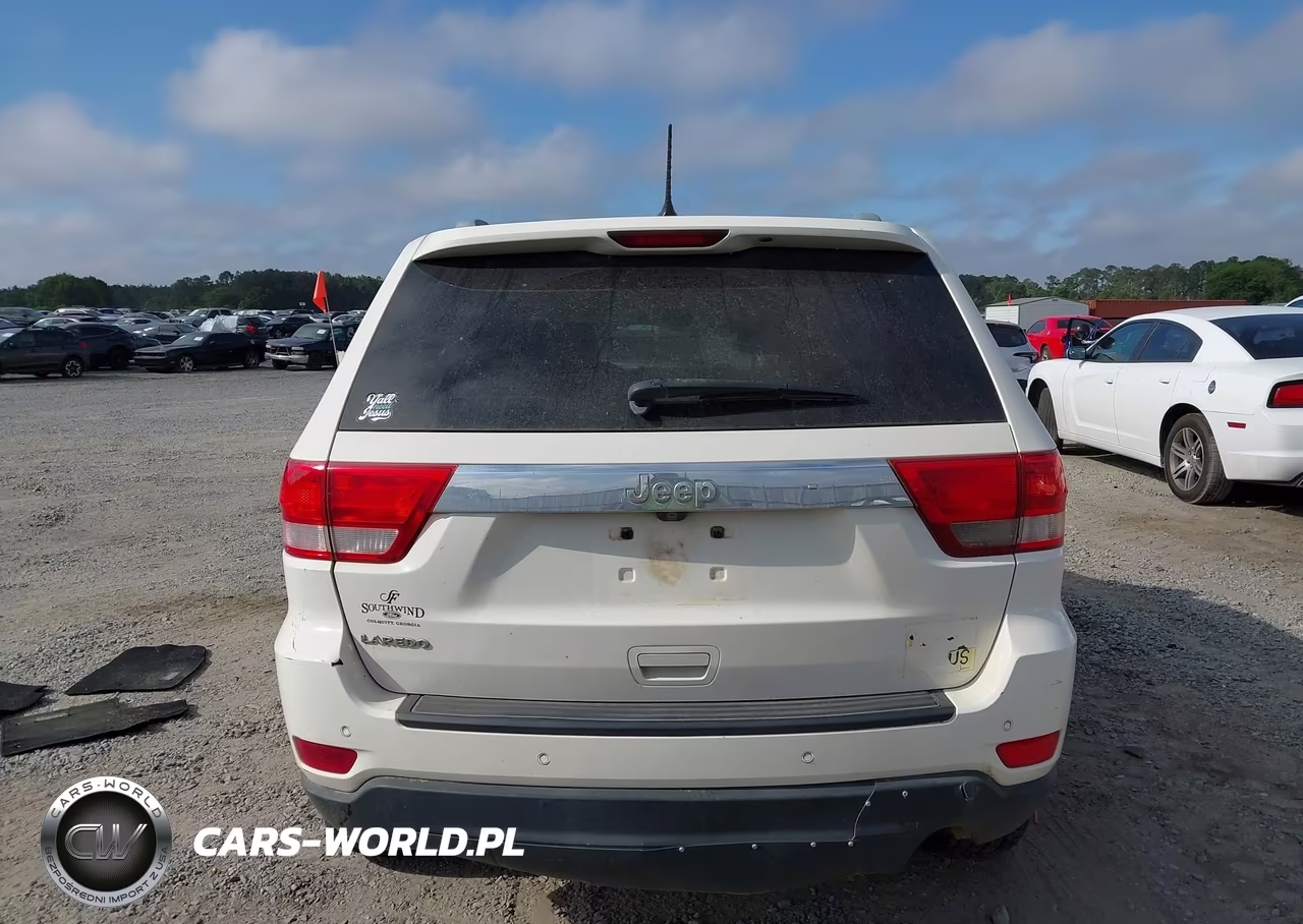 2012 Jeep Grand Cherokee Laredo VIN:1C4RJEAG1CC201938 - 17