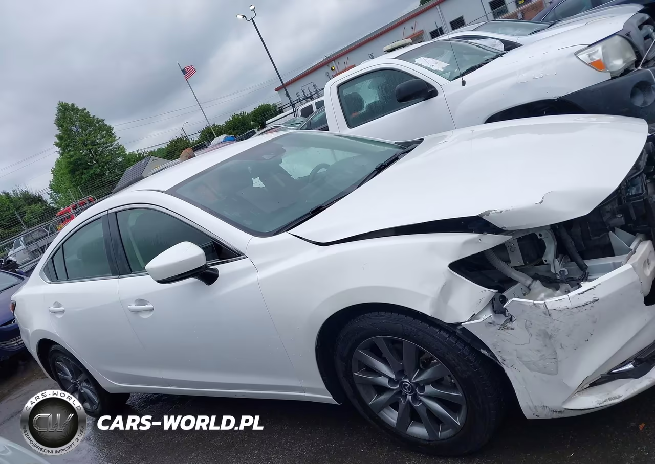 2018 Mazda Mazda6 Sport VIN:JM1GL1UM4J1311631 - 13