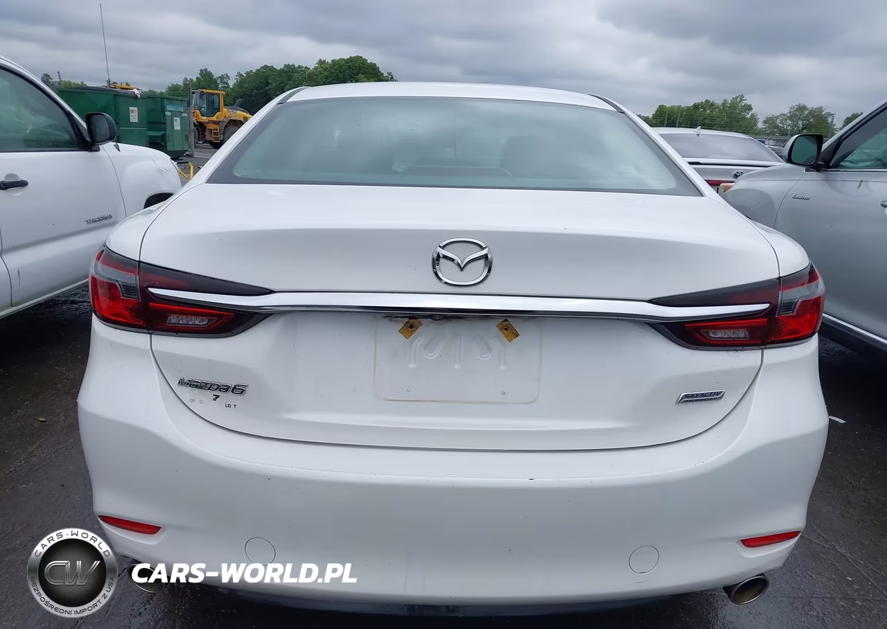 2018 Mazda Mazda6 Sport VIN:JM1GL1UM4J1311631 - 16