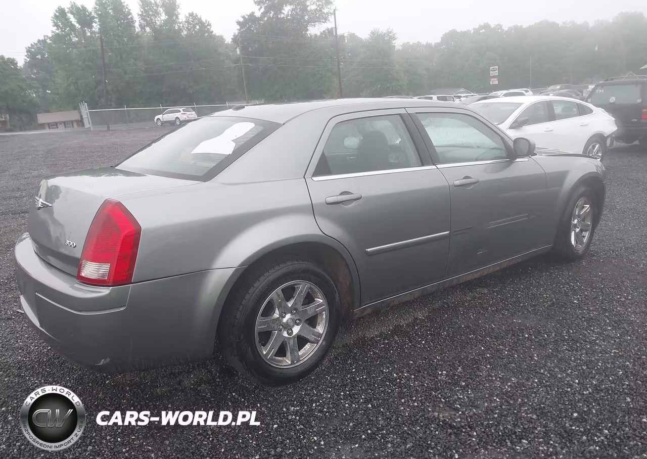 2007 Chrysler 300 VIN:2C3LA43R27H879183 - 4