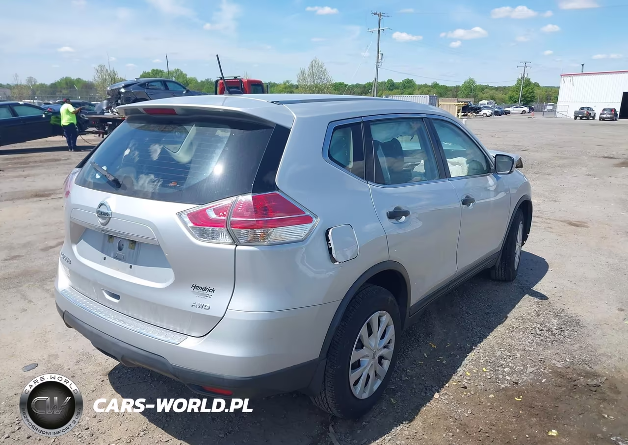 2016 Nissan Rogue S VIN:KNMAT2MV3GP632957 - 4