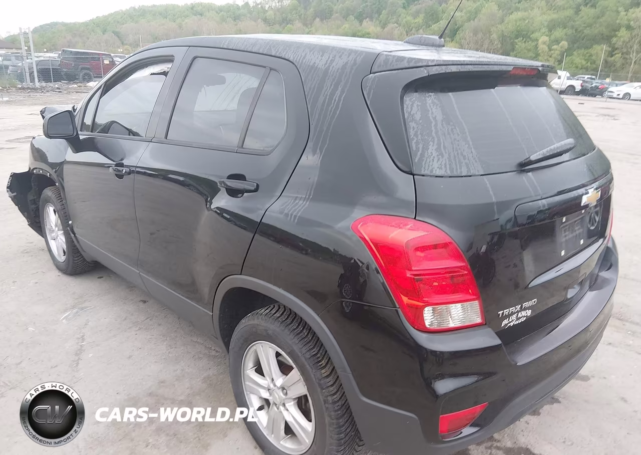 2018 Chevrolet Trax Ls VIN:3GNCJNSBXJL306401 - 3