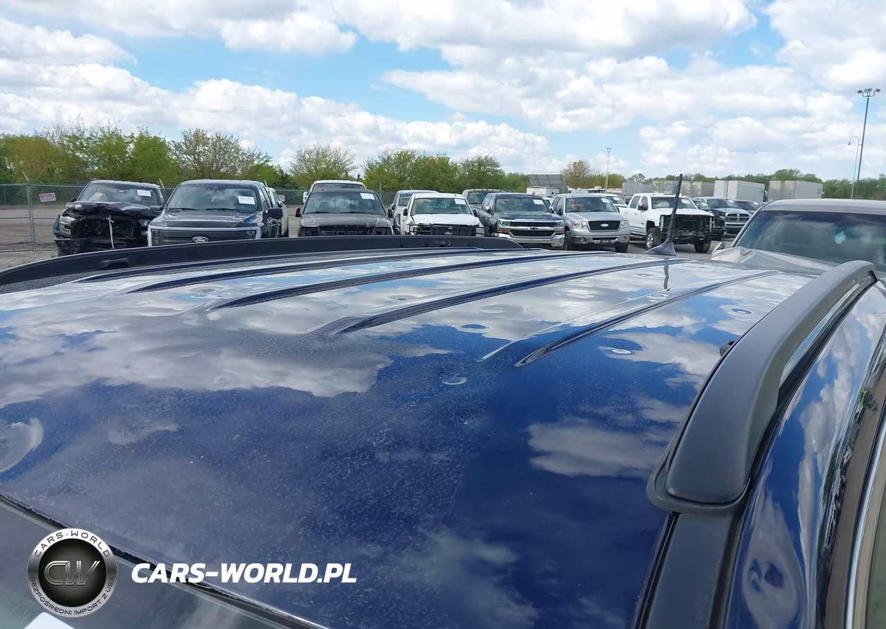 2021 Jeep Compass Latitude 4X4 VIN:3C4NJDBB4MT555244 - 17