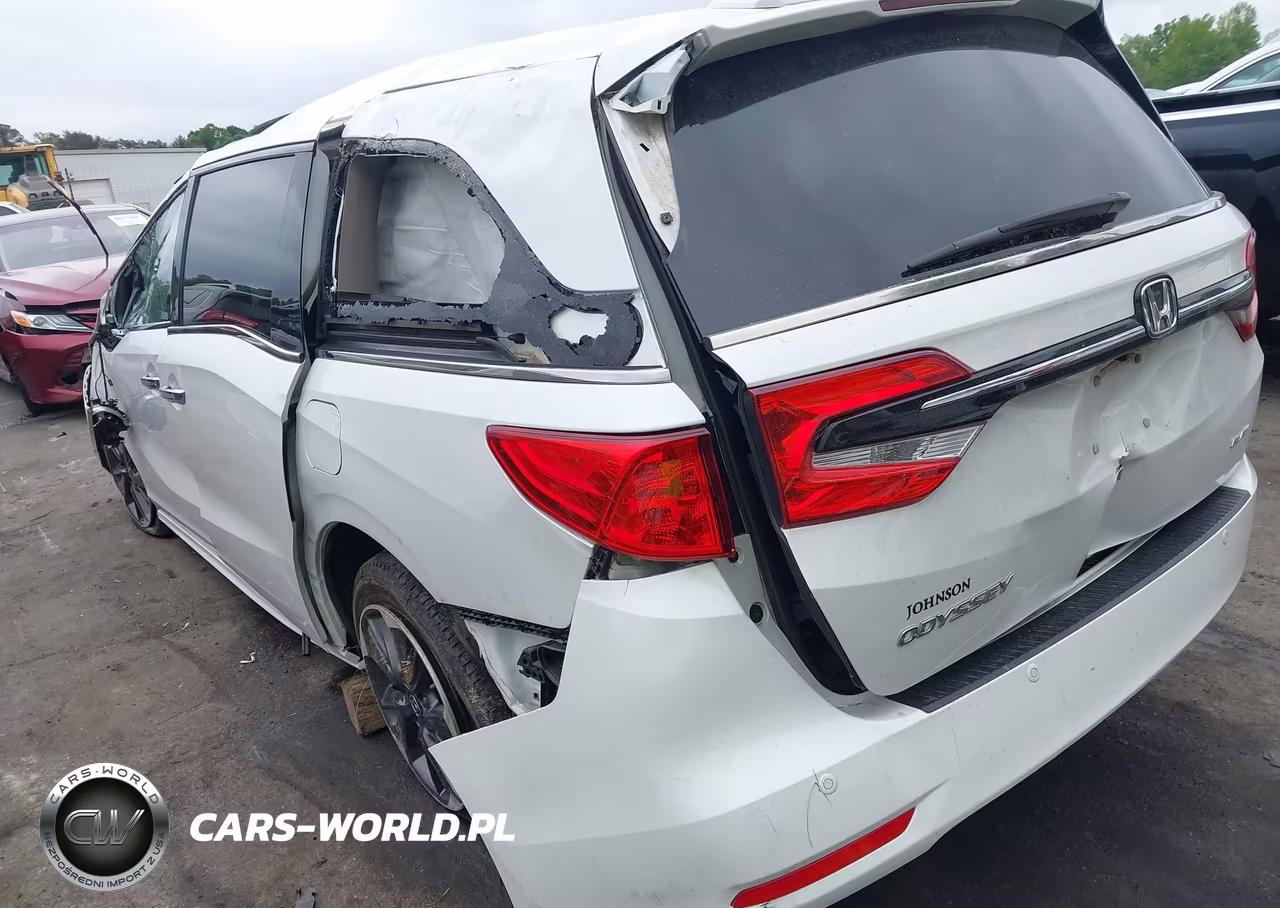 2022 Honda Odyssey Elite VIN:5FNRL6H99NB010846 - 3