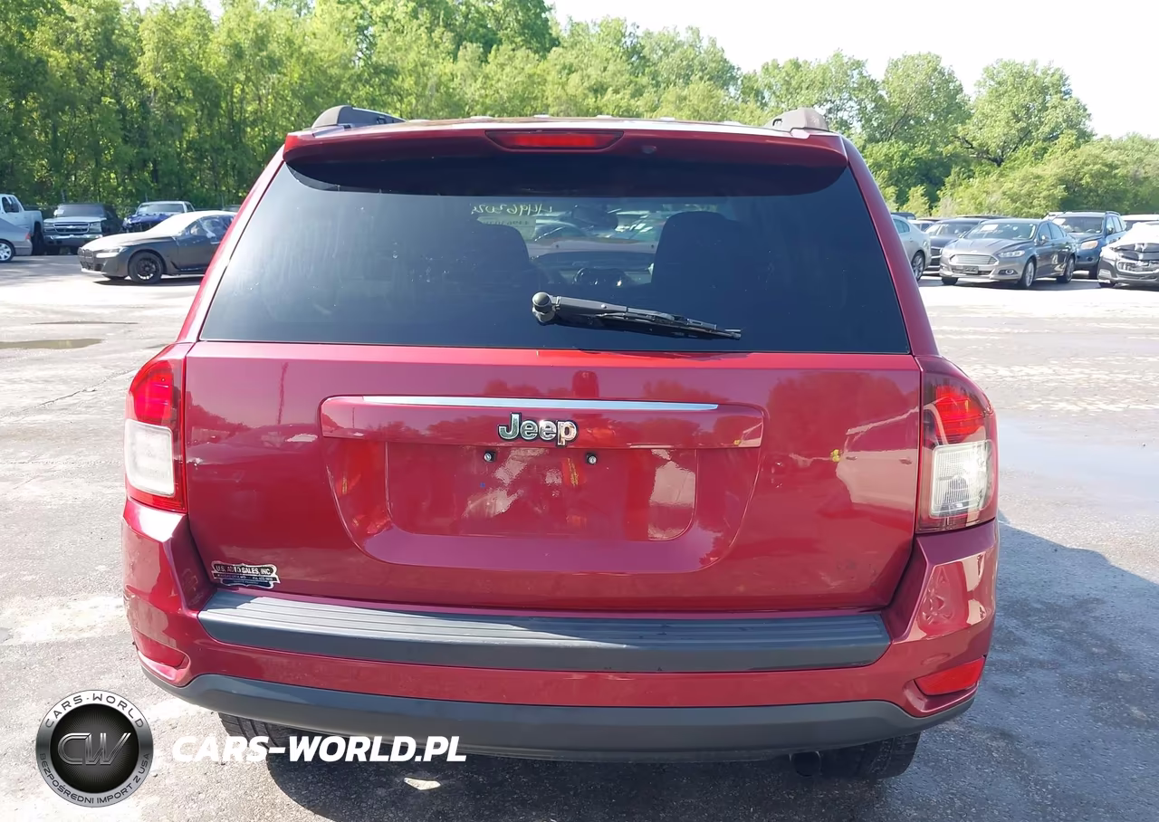 2015 Jeep Compass Sport VIN:1C4NJCBA6FD226152 - 16