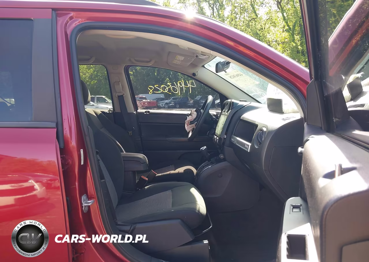 2015 Jeep Compass Sport VIN:1C4NJCBA6FD226152 - 5
