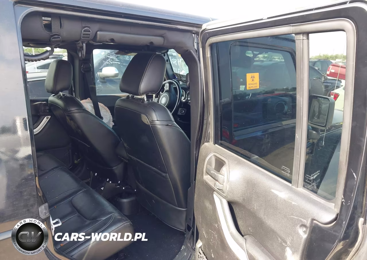 2014 Jeep Wrangler Unlimited Sahara VIN:1C4HJWEG5EL104658 - 8