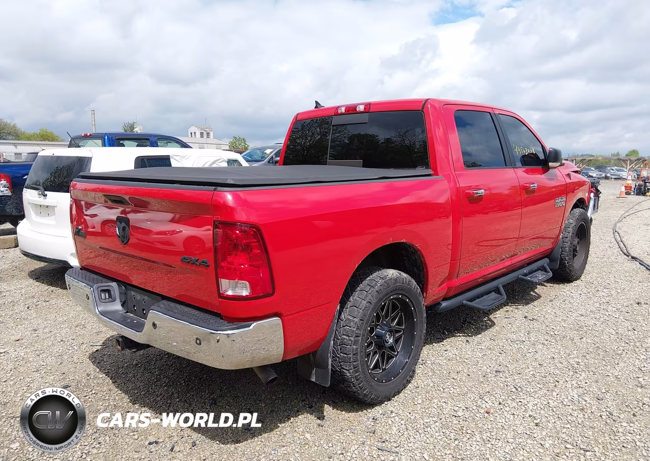 2016 Ram 1500 Big Horn VIN:1C6RR7LG1GS370913 - 4