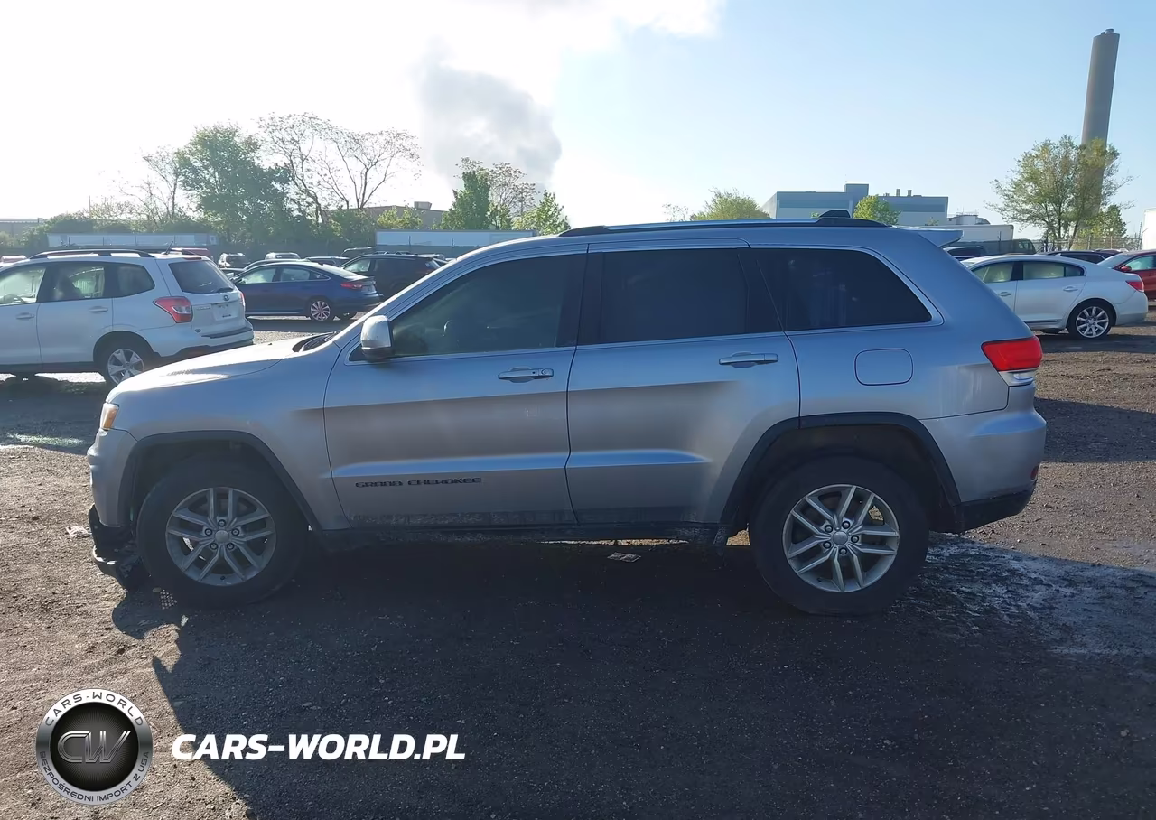 2017 Jeep Grand Cherokee Laredo 4X4 VIN:1C4RJFAG5HC720407 - 14