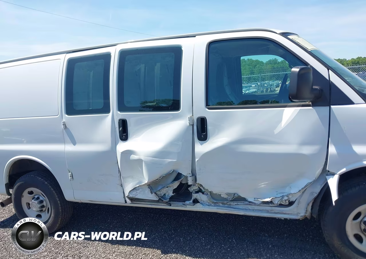 2020 Chevrolet Express Cargo Rwd 2500 Regular Wheelbase Wt VIN:1GCWGAFB4L1146338 - 13