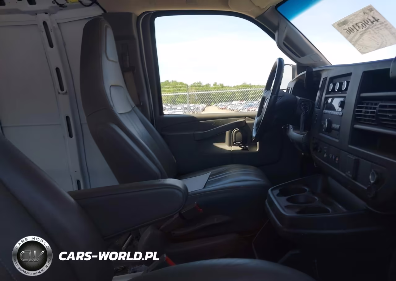 2020 Chevrolet Express Cargo Rwd 2500 Regular Wheelbase Wt VIN:1GCWGAFB4L1146338 - 5