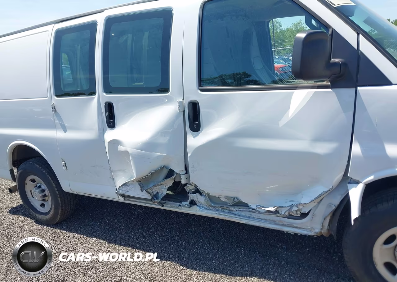 2020 Chevrolet Express Cargo Rwd 2500 Regular Wheelbase Wt VIN:1GCWGAFB4L1146338 - 6