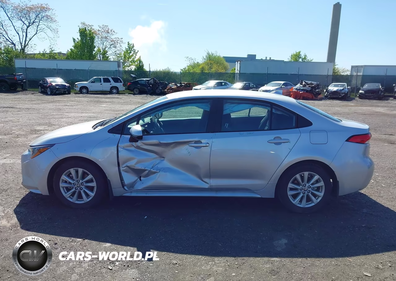2025 Toyota Corolla Le VIN:5YFB4MDE9SP352335 - 14