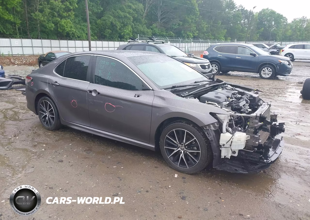 2021 Toyota Camry Se – zdjęcie 1 z 18