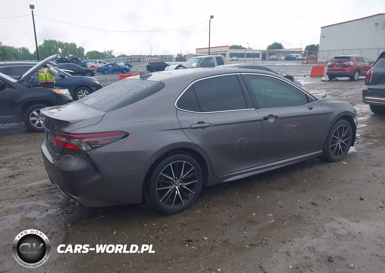 2021 Toyota Camry Se VIN:4T1T11AK5MU605576 - 4