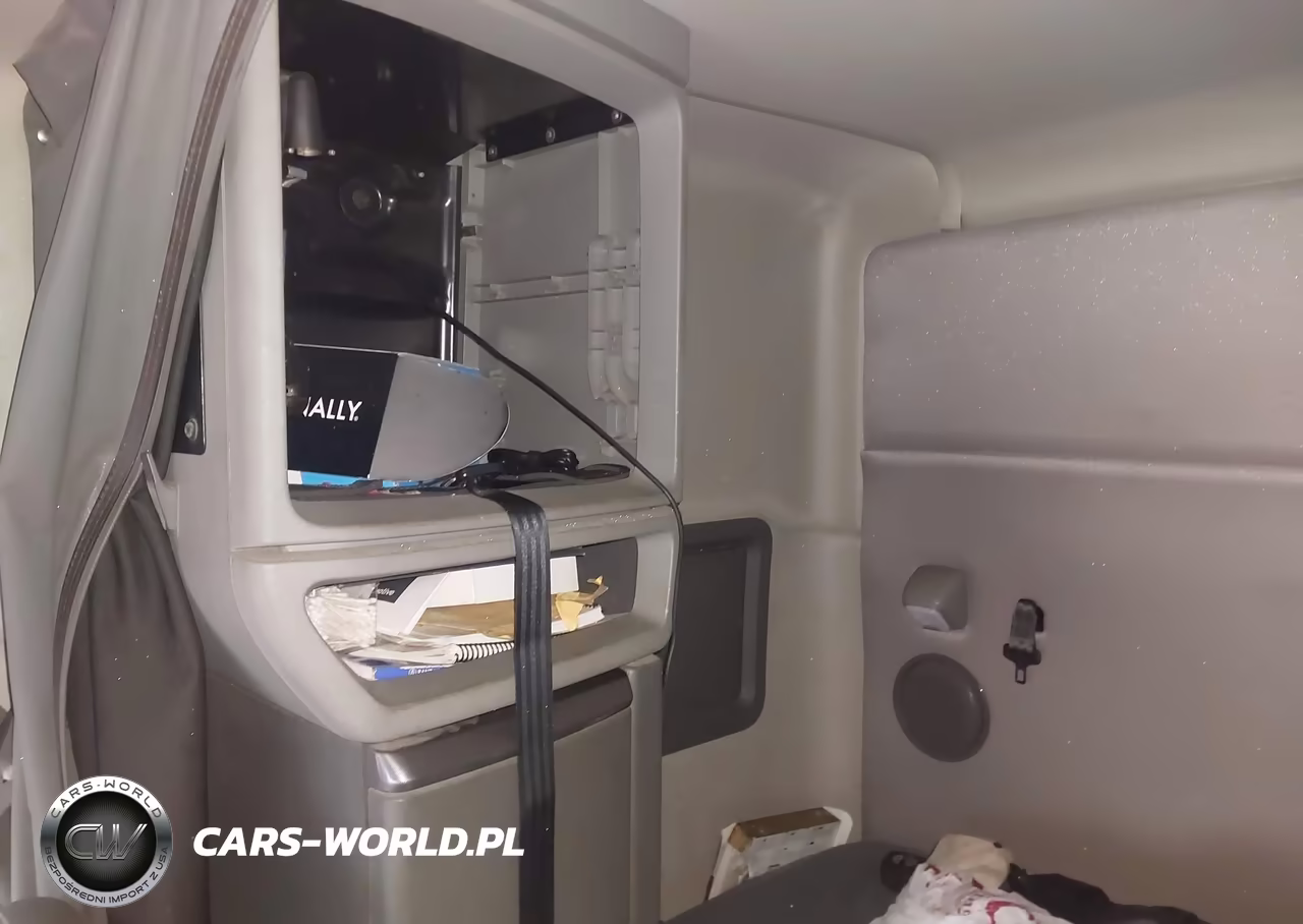 2019 Volvo Vnl VIN:4V4NC9EH1KN899316 - 18