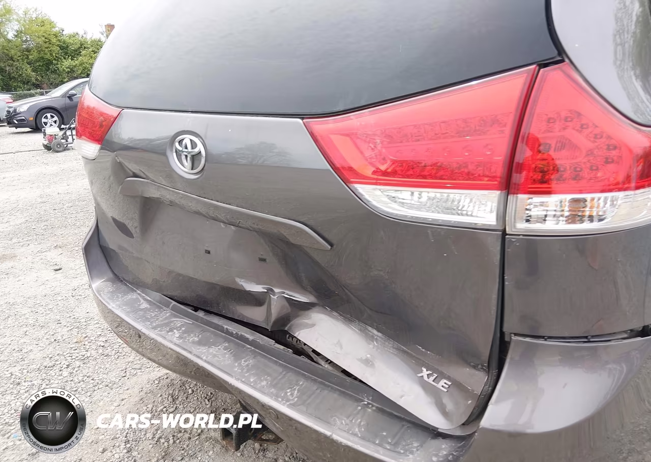 2011 Toyota Sienna Xle V6 VIN:5TDYK3DCXBS171969 - 19