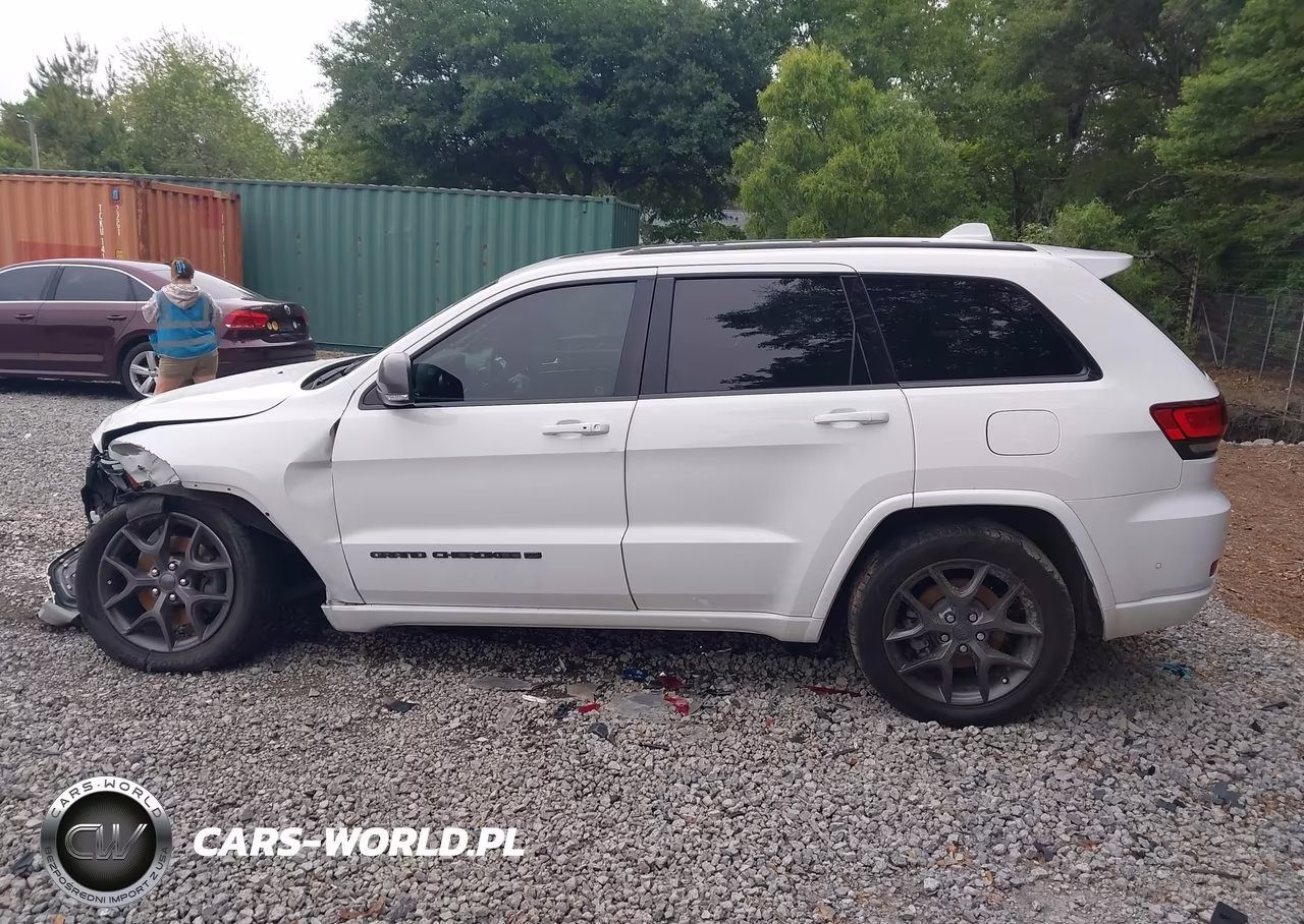 2021 Jeep Grand Cherokee 80Th Anniversary 4X2 VIN:1C4RJEBG5MC679585 - 13