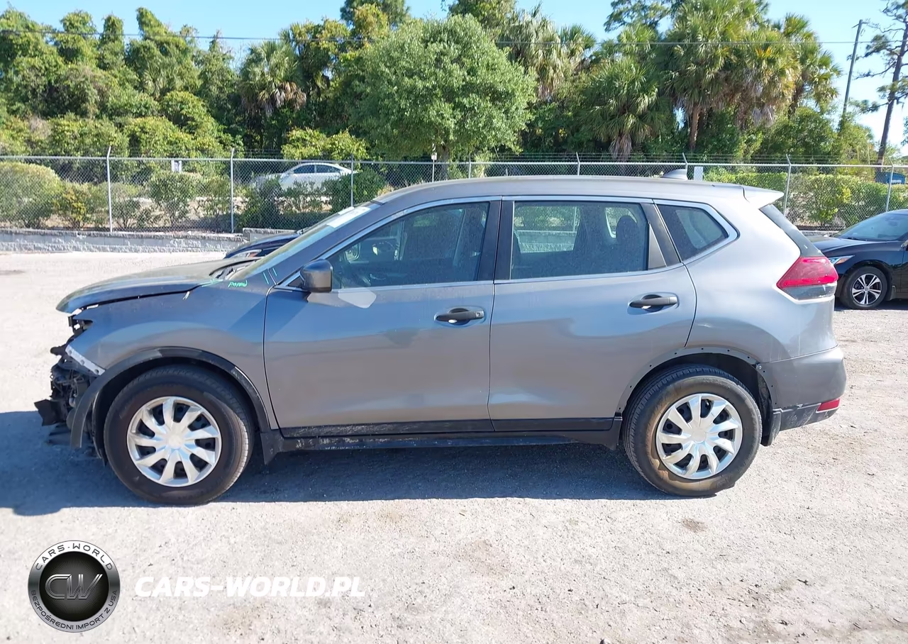 2018 Nissan Rogue S VIN:5N1AT2MT6JC733421 - 14