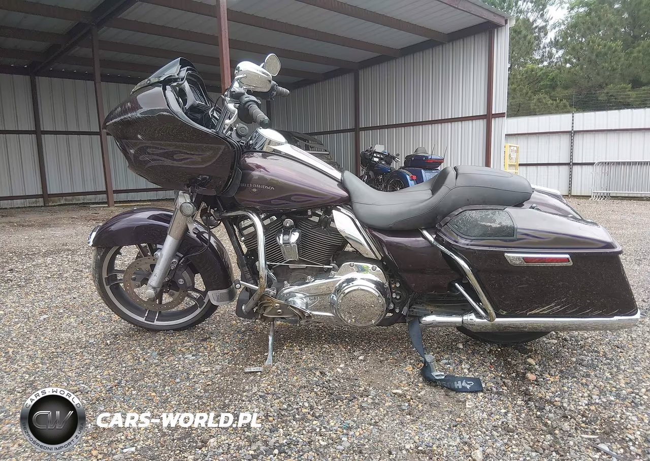 2017 Harley-Davidson Fltrxs Road Glide Special VIN:1HD1KTC12HB650449 - 13